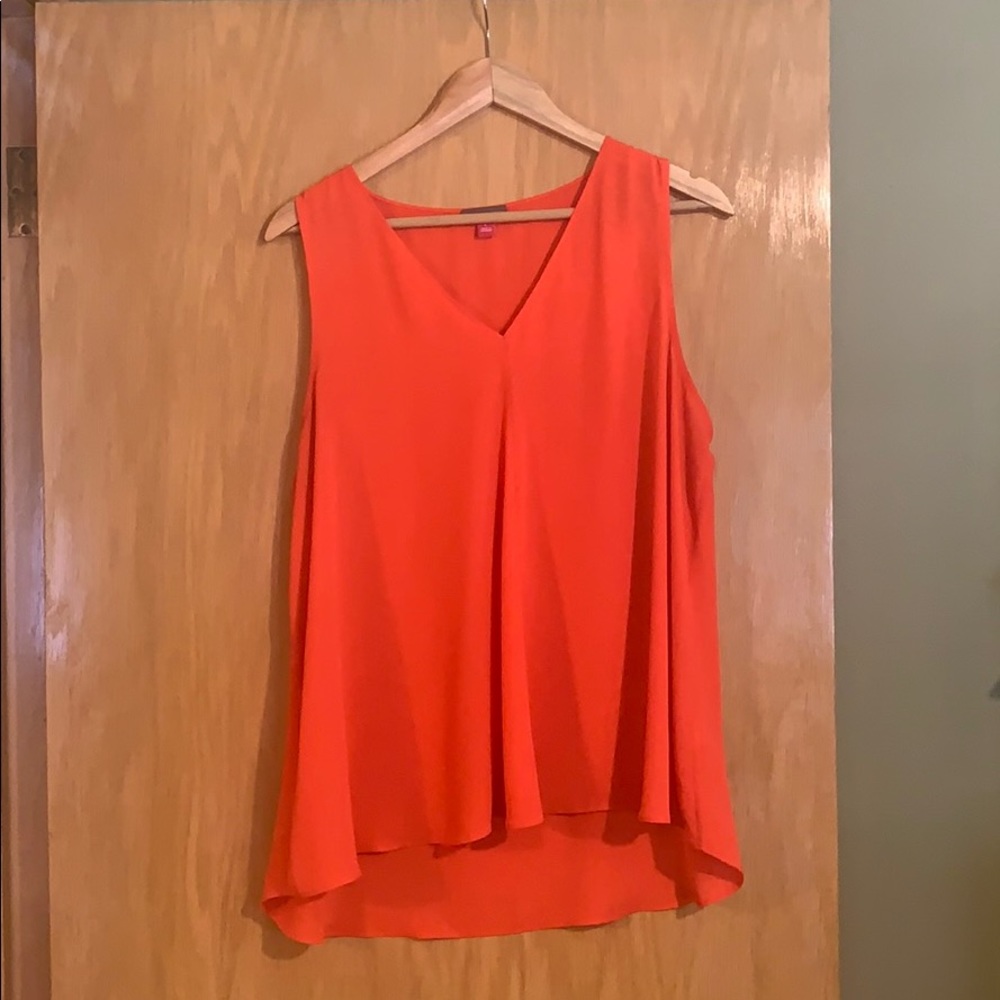 Vince Camuto red sleeveless top